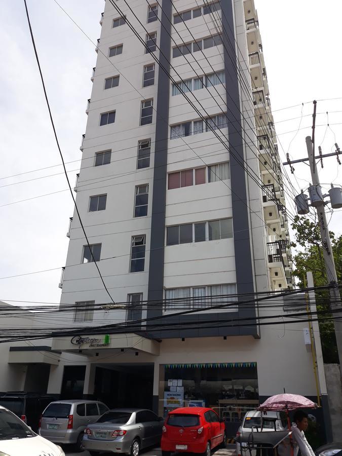 Yulz 516 At Cityscape Bacolod Exterior photo