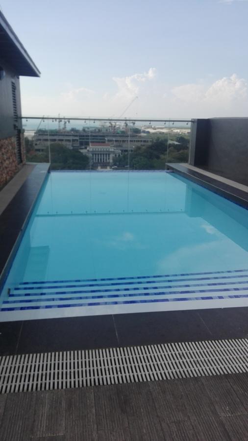 Yulz 516 At Cityscape Bacolod Exterior photo